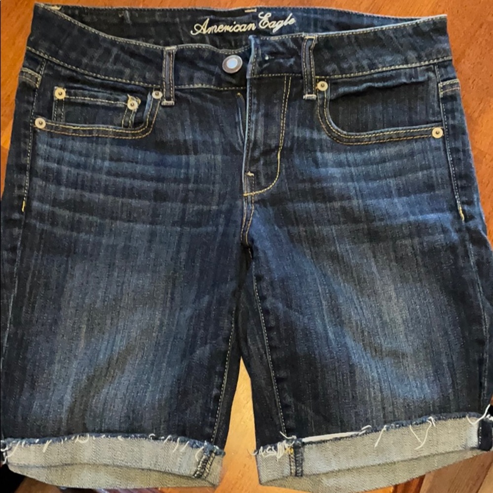 American Eagle thigh length jean shorts